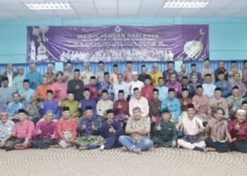 MAJLIS Jamuan Hari Raya 2023 anjuran Persatuan Pesara UTM berlangsung meriah dengan dihadiri kira-kira 200 orang.