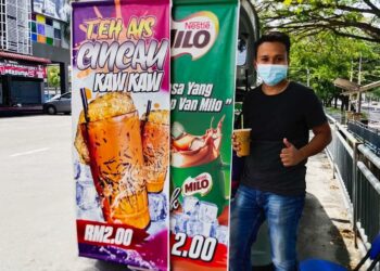 MUHAMMAD Syukri Mat Desa menjalankan perniagaan minuman secara bergerak di Bertam, Kepala Batas, Pulau Pinang.