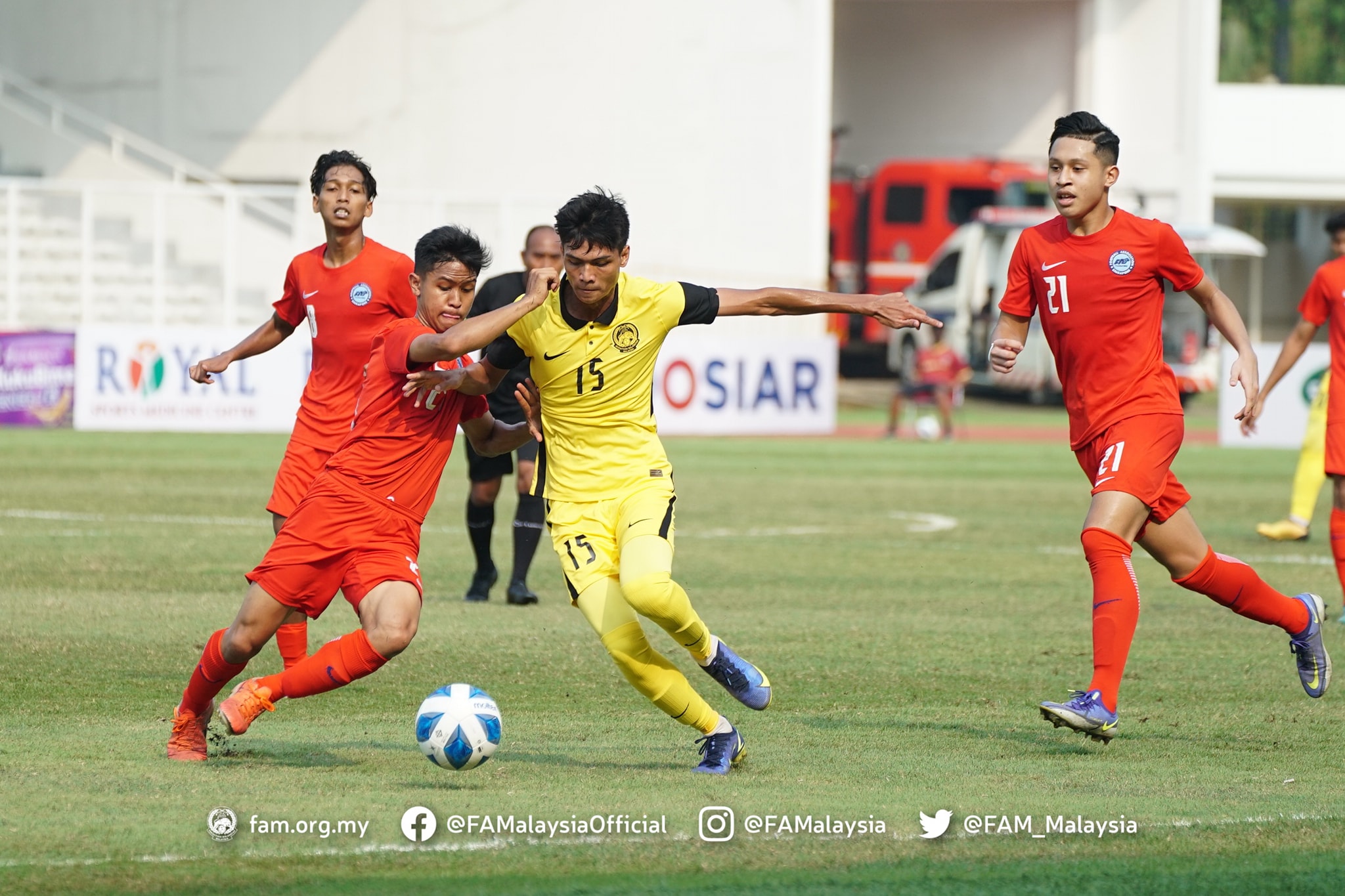 Piala AFF B-19: Singapura Ikat Malaysia Di Jakarta