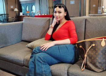 KING Coco menjadi topik hangat netizen kerana didakwa mempunyai hubungan cinta dengan selebriti Caprice.