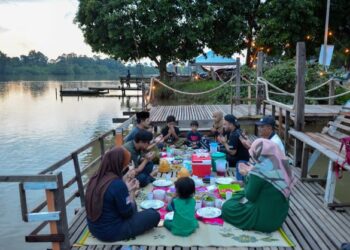 ANTARA  hari yang disunatkan berpuasa dalam bulan Muharam adalah pada hari tasu'a dan asyura. -GAMBAR HIASAN