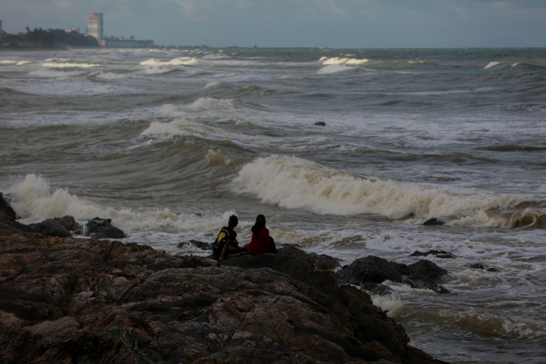 Enam stesen sungai di Terengganu dijangka lepasi paras bahaya 