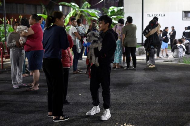 Gempa bumi kuat sekali lagi landa Mexico