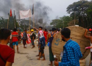 SEKURANG-KURANGNYA 39 penunjuk perasaan terbunuh dalam demonstrasi membantah rampasan kuasa di Myanmar. - AFP