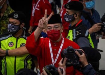 HISHAMMUDDIN Tun Hussein hadir ke Perhimpunan Agung UMNO 2020 di Pusat Dagangan Dunia Kuala Lumpur (WTCKL). - UTUSAN/SHIDDIEQIIN ZON