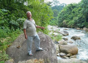 APA Bengal menunjukkan Sungai Dipang di Kampar, Perak, tempat berlakunya banjir lumpur 25 tahun lalu. - UTUSAN/ZULFACHRI ZULKIFLI