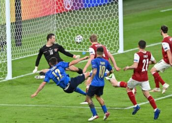 MATTEO Pessina berjaya meledak gol kedua buat Itali dalam aksi berdepan Austria di Stadium Wembley.-AFP