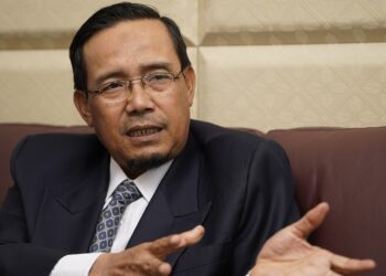 Ketua Pengarah Majlis Keselamatan Negara (MKN), Datuk  Mohd. Rabin Basir di Jabatan Perdana Menteri, Putrajaya - MINGGUAN/AMIR KHALID