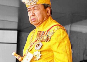 SULTAN SHARAFUDDIN IDRIS SHAH 