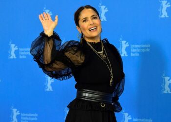 SALMA HAYEK