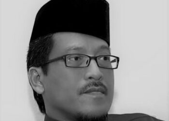 ALLAHYARHAM TAJUDIN ABDUL AZIZ