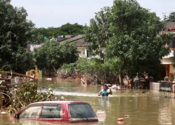 PENDUDUK di negeri seperti Johor, Pahang, Terengganu dan Kelantan diminta bersiap sedia menghadapi hujan berterusan pada 30 dan 31 Disember ekoran luruan MTL di Laut China Selatan yang bermula pada 27 Disember. 