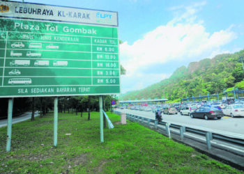 TOL Gombak bakal merekodkan pertambahan kenderaan sempena cuti Hari Raya Aidiladha 31 Julai ini. - UTUSAN