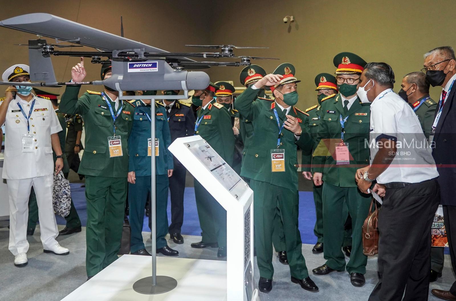 DSA 2022 Deftech pamer UAV buatan Malaysia Utusan Malaysia