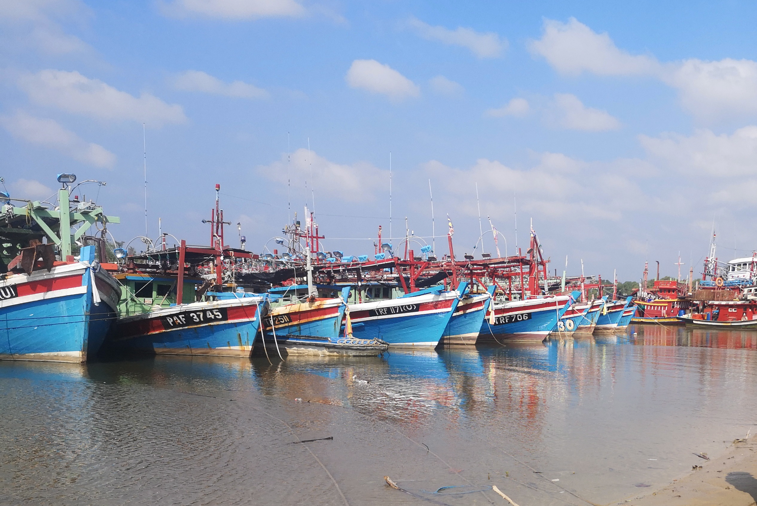 Perikanan laut dalam Kelantan, bantuan kerajaan dirayu - Utusan 