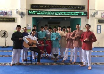 KUMPULAN Nahawand Uviicy SM Sains Batu Pahat yang muncul sebagai johan pertandingan Qasidah Cinta dalam Mawlid Festival 2020 UUM.