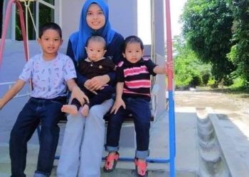 NUR Aimi Nadiah Abdul Rahim bersama tiga anak lelakinya yang maut dalam kemalangan berhampiran Taman Rekreasi Gunung Lang di Ipoh semalam. - UTUSAN/GAMBAR MEDIA SOSIAL