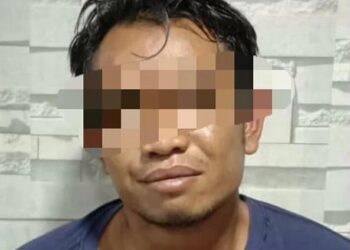 SUSPEK yang membaling batu ke arah kenderaan di sekitar Ayer Tawar, Lumut, Perak ditahan polis.