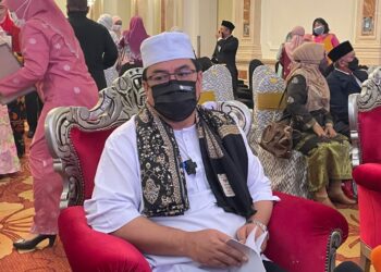 SULAIMAN Md. Ali dalam sidang akhbar Majlis Sambutan Hari Guru Peringkat Negeri 2021 di sebuah hotel di Jalan Hang Tuah, Melaka. - UTUSAN/DIYANATUL ATIQAH ZAKARYA