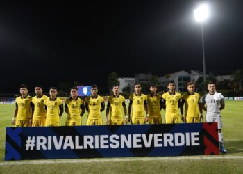 KESEBELASAN utama Harimau Malaya ketika berdepan Vietnam dalam aksi Kumpulan B Piala AFF di Stadium Bishan, Singapura, hari ini.- IHSAN FAM