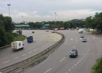 MASIH banyak penjelasan yang perlu diberikan oleh kerajaan mengenai syarikat Amanat Lebuhraya Rakyat
Berhad yang akan mengambil alih konsesi empat lebuh raya di Lembah Klang. – GAMBAR HIASAN