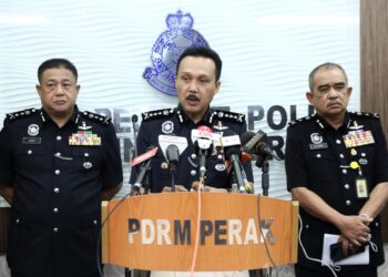 MOHD. Yusri Hassan Basri pada sidang akhbar berkaitan persediaan PDRM Perak menghadapi PRU15 di IPK Perak di Ipoh hari ini. - UTUSAN/MUHAMAD NAZREEN SYAH MUSTHAFA