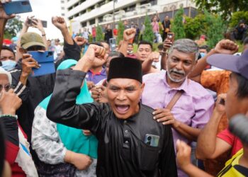 LAUNGAN reformasi oleh Pakatan Harapan di pintu 2, Istana Negara. - UTUSAN/AMIR KHALID