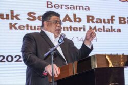 Ab. Rauf Umum 10 Timbalan Exco Melaka