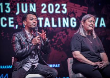 FAIZAL TAHIR semasa sesi sidang akhbar konsert sulungnya di JioSpace, Petaling Jaya, semalam.-UTUSAN/FAIZ ALIFF AHMAD ZUBIR