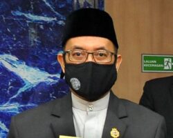 Solat tarawih 20 rakaat dibenarkan di Johor - Mufti