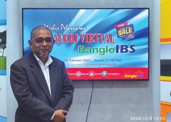 MUHAMAD Khanafi Husin selepas melancarkan galeri maya IBS syarikat Al Ansar PLT di Cyberjaya, 
Selasa lalu.