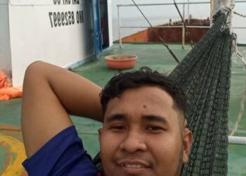 MOHAMMAD SYAFARIZAN Mohd. Noor, 24, merupakan antara kru kapal kargo, MV Dai Cat 06 yang dilaporkan hilang sejak 1 Januari lalu.