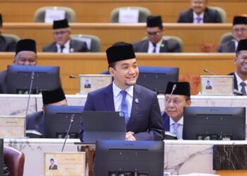 ONN Hafiz Ghazi ketika menggulung Belanjawan Johor 2023 di Dewan Undangan Negeri di Iskandar Puteri, hari ini.