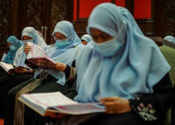 Al-Quran yang juga mukjizat Nabi Muhammad SAW mempunyai pelbagai ilmu termasuk yang perkataan al-yaum yang bermaksud hari dan disebut sebanyak 365 kali. – GAMBAR HIASAN