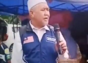 TANGKAP layar Razman Zakaria ketika berucap di pasar malam Tebuk Pancur, Semanggol.