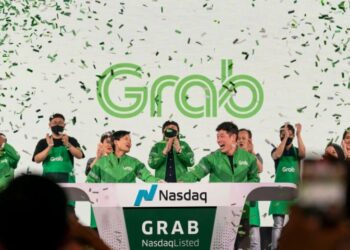 MAJLIS meraikan penyenaraian Grab di Nasdaq, berlangsung di Singapura, kelmarin. – AGENSI