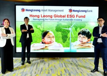 Majlis pelancaran dana ESG pertama Hong Leong Asset Management.