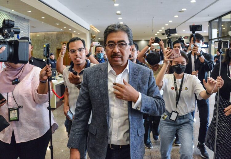 1MDB: Johari Ghani Ketuai Pasukan Petugas Khas