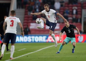 HARRY Kane diberi kepercayaan untuk mengetuai jentera serangan dalam aksi pembukaan Euro 2020 England menentang Croatia.-AFP