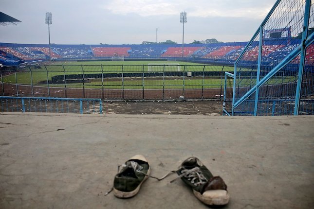 Enam Individu Termasuk Polis Didakwa Terlibat Tragedi Stadium