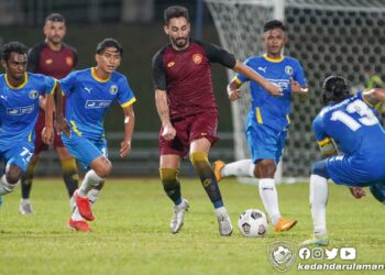 AKSI persahabatan menentang Pulau Pinang, Ahad lalu bukan ukuran kekuatan sebenar Kedah.  - KEDAH DARUL AMAN FC