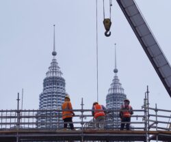 Produktiviti Buruh Malaysia Meningkat 1.9 Peratus - Utusan Malaysia