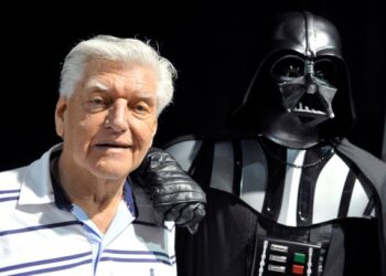 DAVID Prowse meninggal dunia pada usia 85 tahun. - AFP