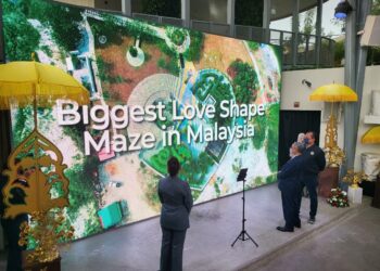 TT5 Maze Park atau taman pagar sesat yang dipromosikan pada Expo Dubai 2020 yang sedang berlangsung di UAE. - UTUSAN/IHSAN MB INC.