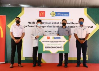 Majlis pembayaran zakat perniagaan oleh McDonald’s Malaysia kepada Lembaga Zakat Selangor.