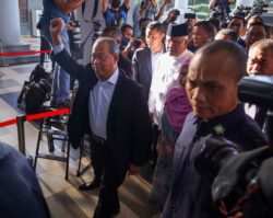 Muhyiddin Serah Kedudukan Presiden Kepada Majlis Pimpinan Tertinggi Bersatu