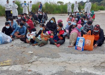 SERAMAI 46 warga Indonesia termasuk bayi berusia 10 hari hingga tiga bulan antara yang ditahan dalam operasi Jabatan Imigresen Pahang di rumah kongsi Kampung Semaut di Genting Highlands, Bentong, Pahang.