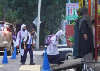 PERPADUAN tulen sebagai matlamat negara wajib didahului agenda dan matlamat pendidikan yang kental, barulah politik mampu menjelmakannya dengan pasti. – UTUSAN/SHIDDIEQIIN ZON