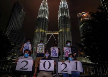 MEMASUKI Tahun Baharu 2021 bermakna umur kita semakin meningkat dan ajal kita semakin hampir. – GAMBAR HIASAN