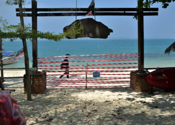 Kebanyakan resort di Pulau Kapas masih ditutup ekoran ketiadaan pengunjung. - UTUSAN/PUQTRA HAIRRY ROSLI